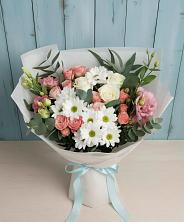 Букет цветов из:  Розы, Лизиантусы и Хризантемы в Редькино