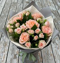 Букет цветов из:  Розы в Редькино